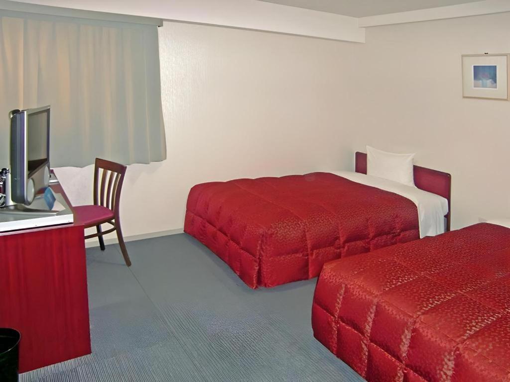 Fuefuki Spa Land Hotel Naito מראה חיצוני תמונה