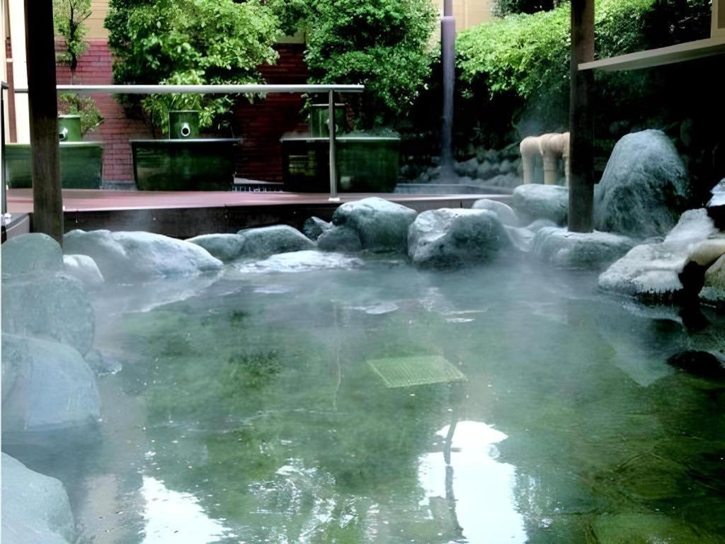 Fuefuki Spa Land Hotel Naito מראה חיצוני תמונה